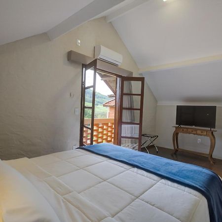 Filimahalo Hotel แซร์ฮาเนกรา ภายนอก รูปภาพ