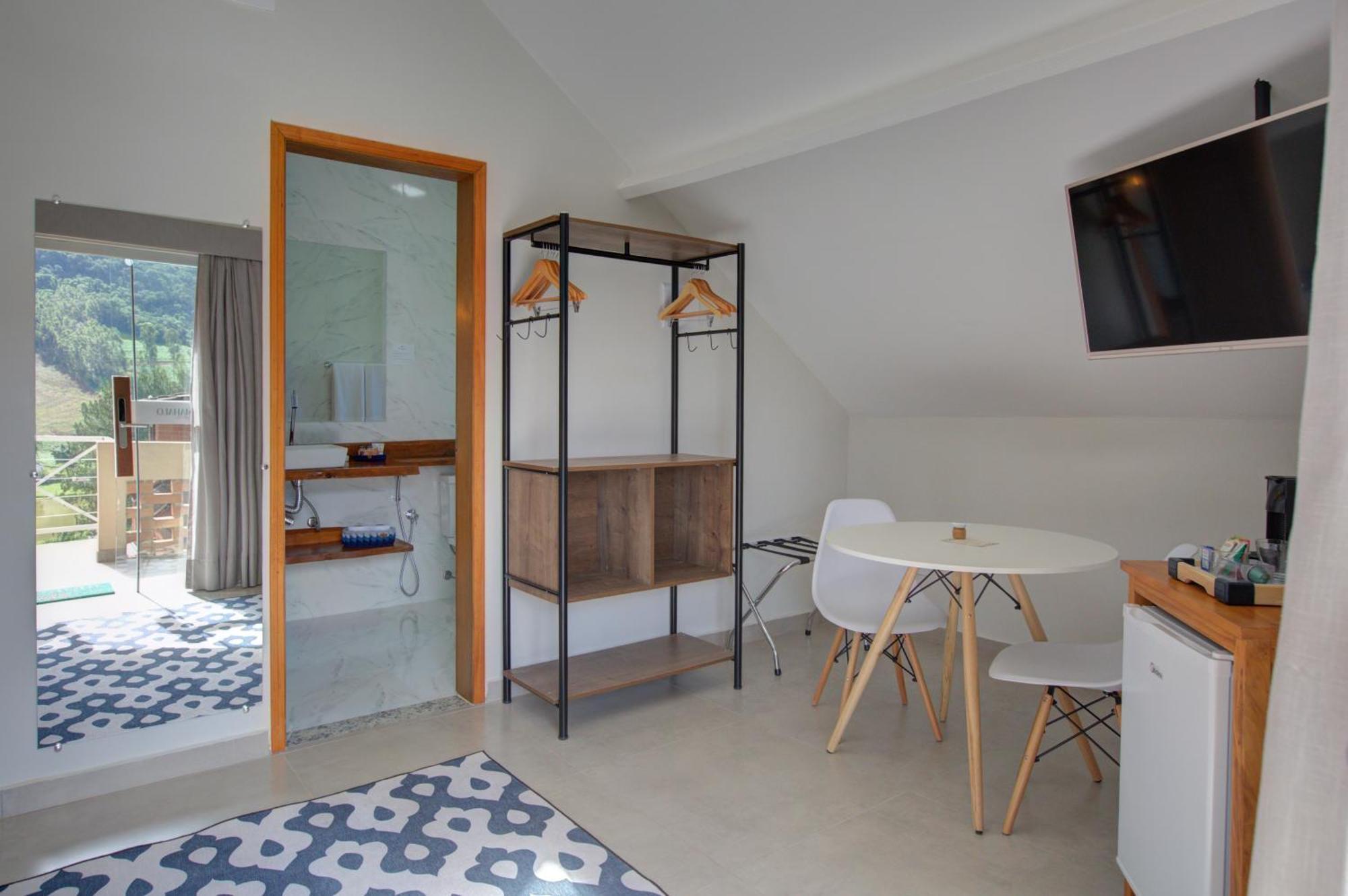 Filimahalo Hotel แซร์ฮาเนกรา ภายนอก รูปภาพ