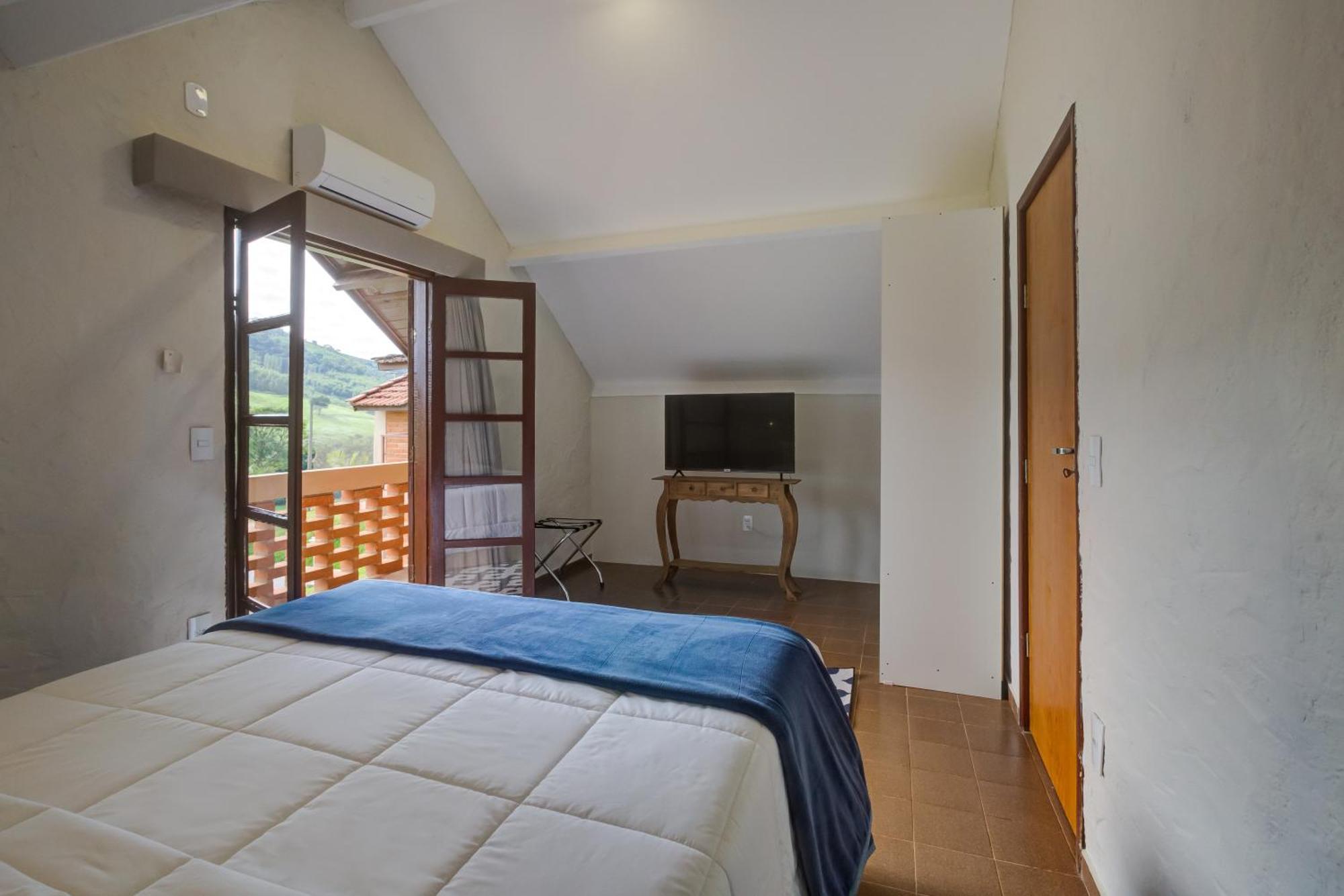 Filimahalo Hotel แซร์ฮาเนกรา ภายนอก รูปภาพ